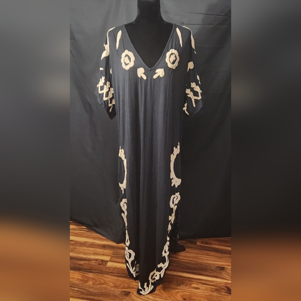RARE Free People Black Maxi Dress with Cream Floral Embroidery - Picture 4 of 14